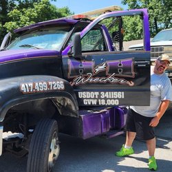 H&H Wrecker