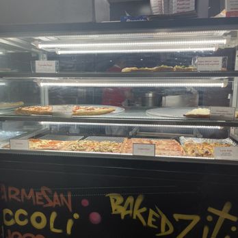 IPizzaNY - Pizza Near Me - New York, New York
