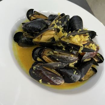The Crane - Mussels - Seafood Near Me - St. Petersburg, Florida The Crane - Mussels - Seafood Near Me - St. Petersburg, Florida