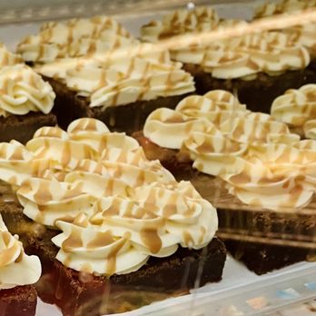 Oflow - Brownies - Bakeries Near Me - Murfreesboro, Tennessee