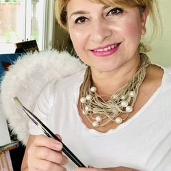 ABC Art Class - Neda Oromchian Founder & Instructor
