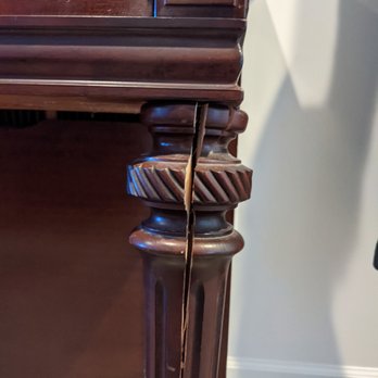 Ninja Movers - completely split piano leg (right) - Movers Near Me - Santa Clara, California Ninja Movers - completely split piano leg (right) - Movers Near Me - Santa Clara, California