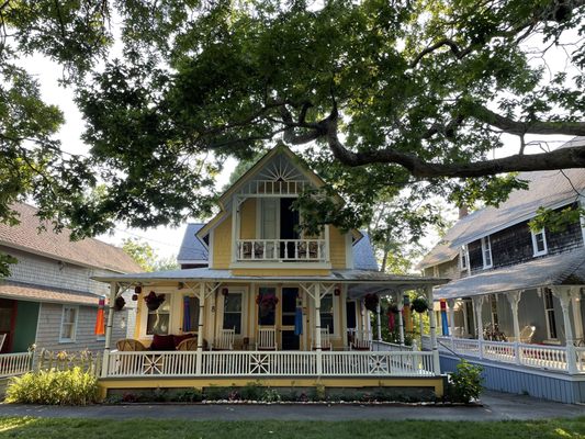 Martha's Vineyard Camp Meeting Association by null