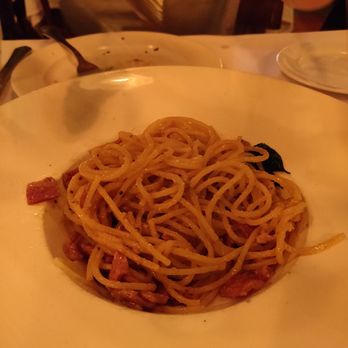 Sole Mio - The "dry" Carbonara, which lacked taste and didn't have the creamy egg yolk expected from authentic Carbonara - Italian Near Me - Hong Kong, HK