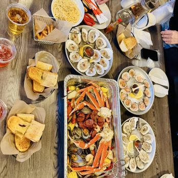 Twist Seafood Restaurant & Bar - Seafood Near Me - Brooklyn, New York Twist Seafood Restaurant & Bar - Seafood Near Me - Brooklyn, New York