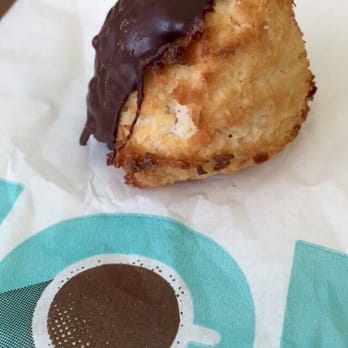 Joe Coffee Company: Northwest Corner - Coconut macaroon - Coffee & Tea Near Me - New York, New York Joe Coffee Company: Northwest Corner - Coconut macaroon - Coffee & Tea Near Me - New York, New York
