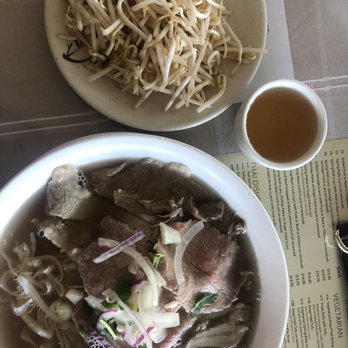 Pho Saigon - House Special Beef Noodle Soup - Vietnamese Near Me - Scarborough, Ontario