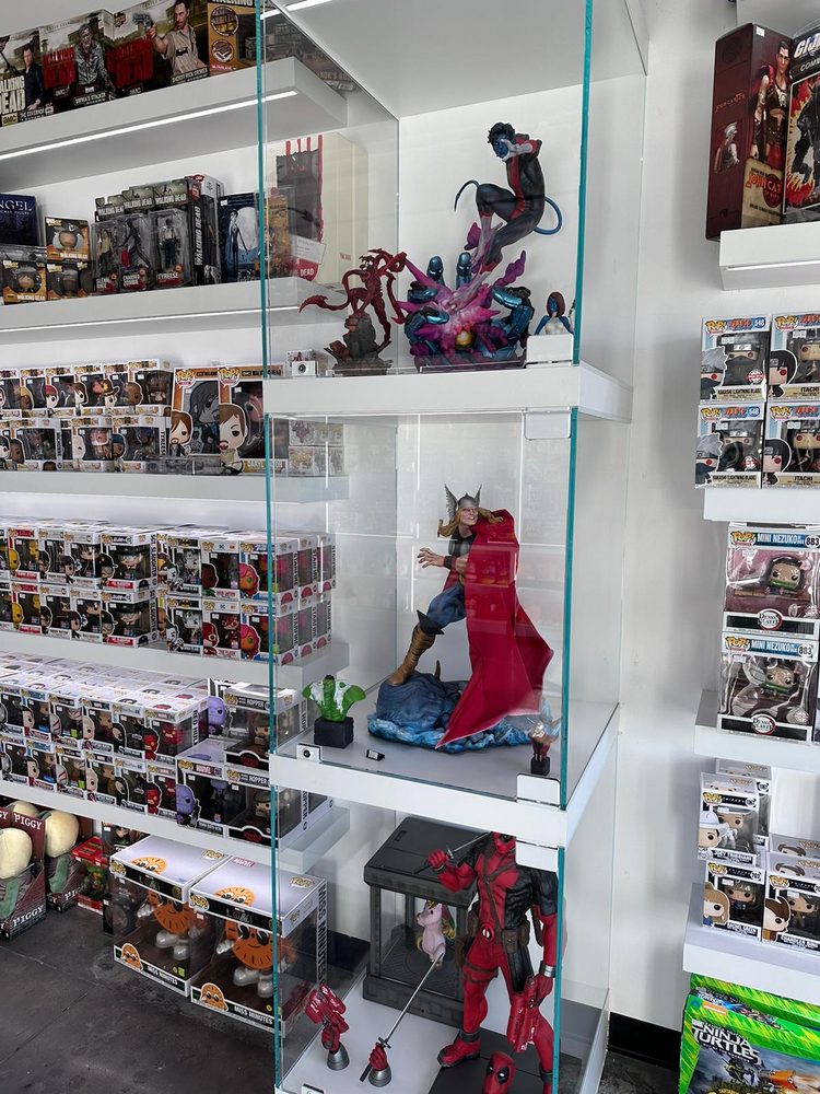 TORPEDO COMICS GLENDALE 944 N Brand Blvd, Glendale, California