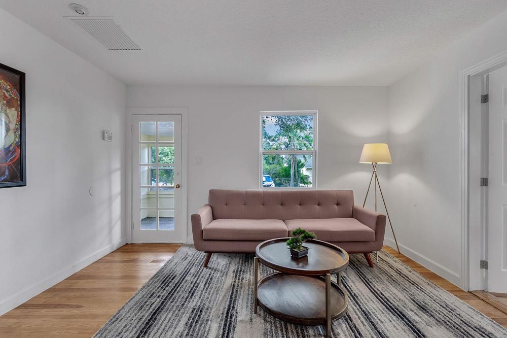 Slide of Movicontractors