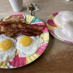 Sunny Daze Sunshine Cafe - Can breakfast get much prettier?