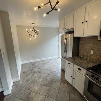 Lees Pro Builder - Original kitchen side view. - General Contractors Near Me - San Jose, California Lees Pro Builder - Original kitchen side view. - General Contractors Near Me - San Jose, California