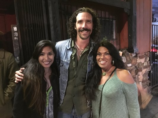 The Silverlake Lounge by null