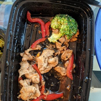 Rangoon Ruby - Lemongrass chicken - Burmese Near Me - San Carlos, California