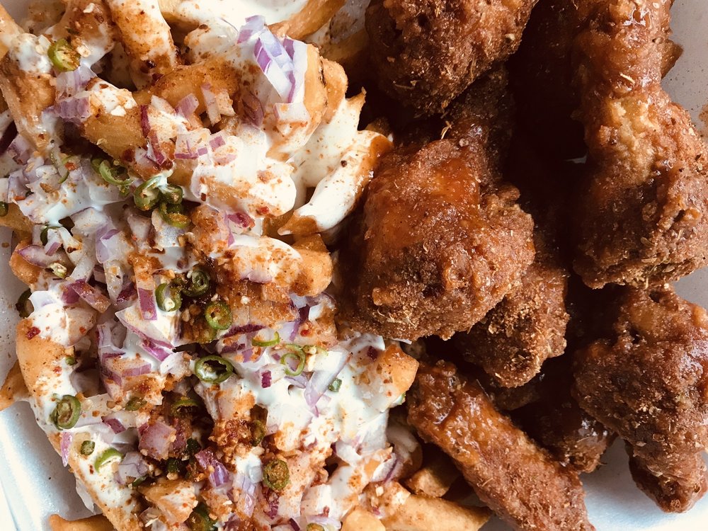 WOW! WING HOUSE Updated October 2024 47 Photos & 15 Reviews 875