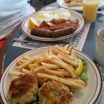 Countrie Eatery - Crabcake dinner and french toast breakfast - Breakfast & Brunch Near Me - Dover, Delaware