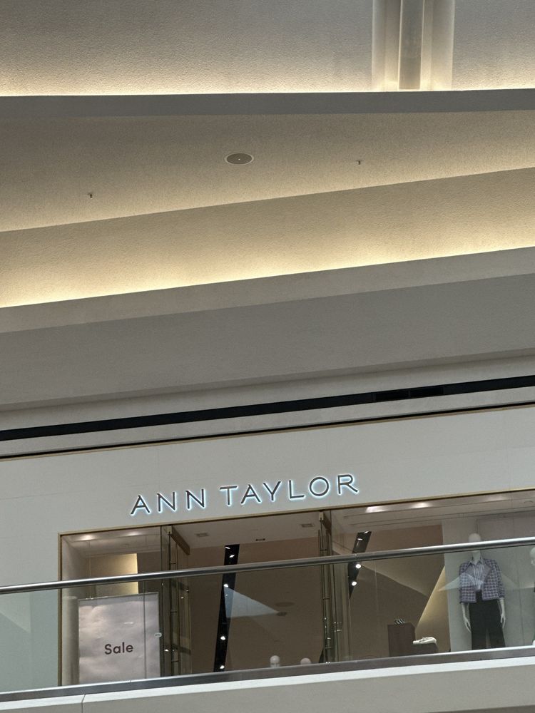 Ann Taylor Logo