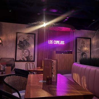 Los Conejos - Beer Bar Near Me - Albuquerque, New Mexico