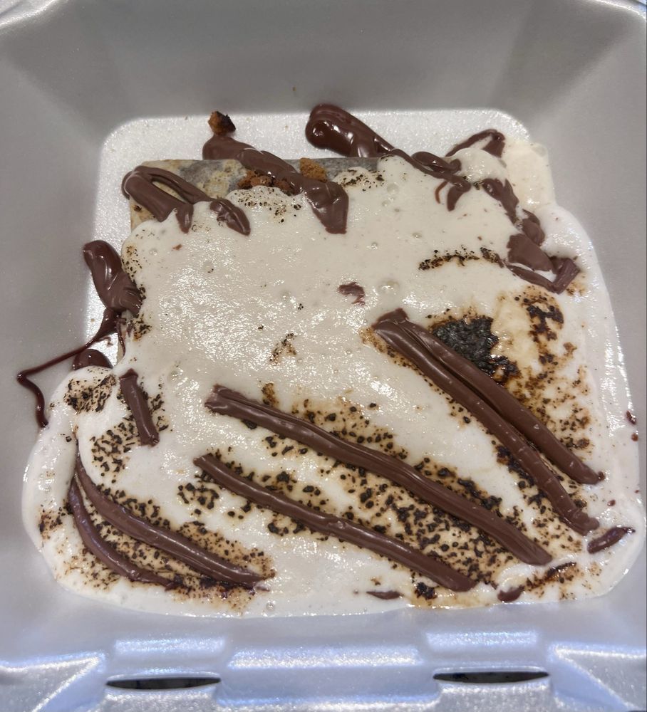 Crepe and Cream Logo