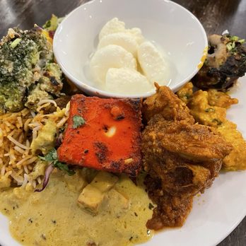 Desi Chowrastha - An Indian Eatery - Various food items - Indian Near Me - Zionsville, Indiana Desi Chowrastha - An Indian Eatery - Various food items - Indian Near Me - Zionsville, Indiana