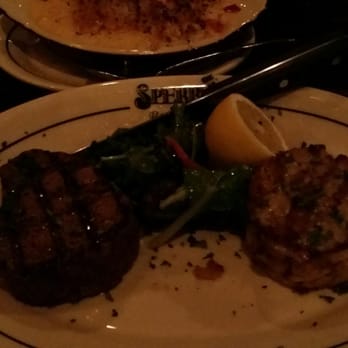 Sperry's Restaurant - 8 oz Filet and Crab Cake - Steakhouses Near Me - Franklin, Tennessee Sperry's Restaurant - 8 oz Filet and Crab Cake - Steakhouses Near Me - Franklin, Tennessee