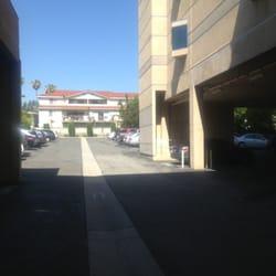 David Gu, DO - Parking view