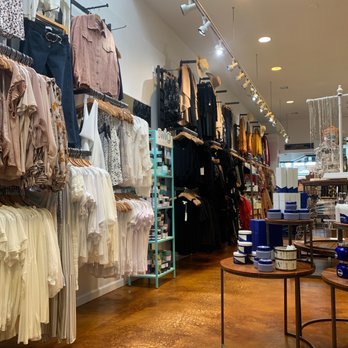 Pretty Please Boutique - Inside the store - Women's Clothing Near Me - Coronado, California Pretty Please Boutique - Inside the store - Women's Clothing Near Me - Coronado, California