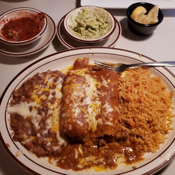 Red Pepper Restaurant - Enchilada and tamale, rice and beans - Mexican Near Me - Bakersfield, California