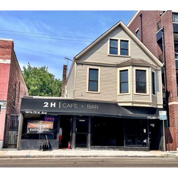 H Cafe + Bar - 2H Cafe+Bar . 5074-76 N Lincoln, Chicago, IL - Lounges Near Me - Chicago, Illinois