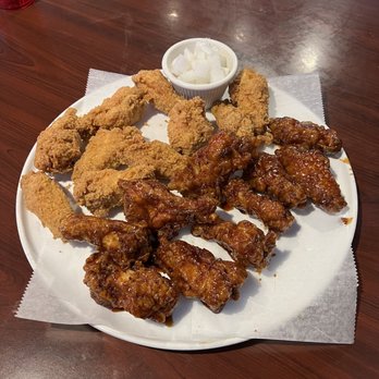 bb.q Chicken Allston - Golden Olive Wings and Soy Garlic Wings - Korean Near Me - Boston, Massachusetts bb.q Chicken Allston - Golden Olive Wings and Soy Garlic Wings - Korean Near Me - Boston, Massachusetts