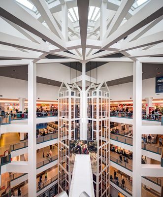 Anchorage 5th Avenue Mall by null