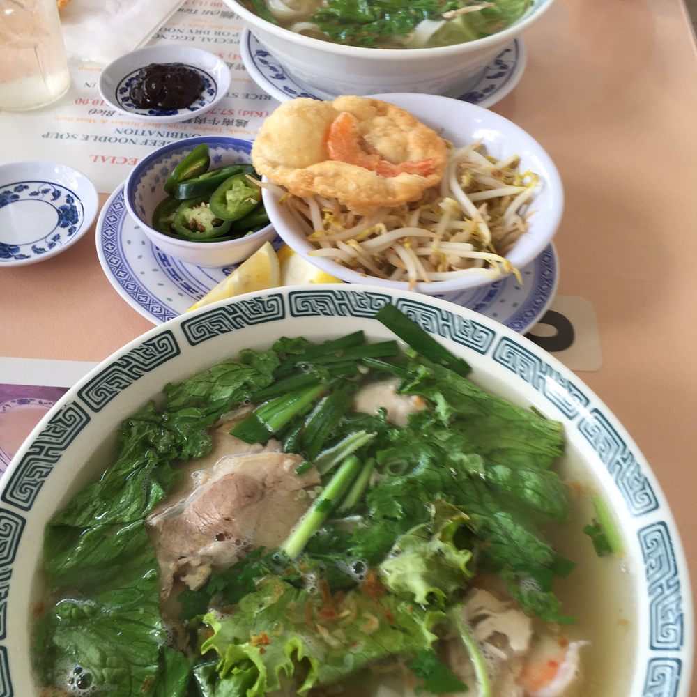 Golden River Restaurant - Vietnamese Near Me - Honolulu, Hawaii Golden River Restaurant - Vietnamese Near Me - Honolulu, Hawaii
