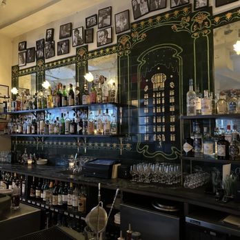 Deux Chats - Bars Near Me - Brooklyn, New York