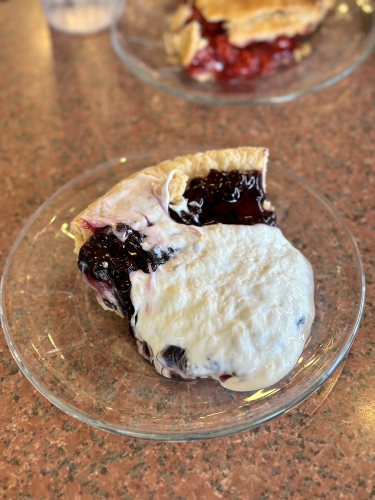 Heidi's Pies Restaurant