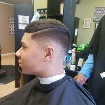 Resilient Hair Designs - Fresh Cut - Barbers Near Me - Madison, Wisconsin Resilient Hair Designs - Fresh Cut - Barbers Near Me - Madison, Wisconsin
