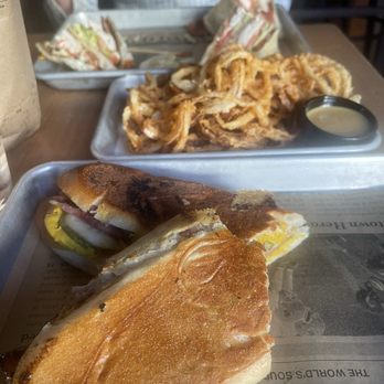 Harrie's Jailhouse - Sandwiches Near Me - Middletown, Connecticut Harrie's Jailhouse - Sandwiches Near Me - Middletown, Connecticut