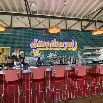 Smothered - Bar area - Breakfast & Brunch Near Me - Albuquerque, New Mexico