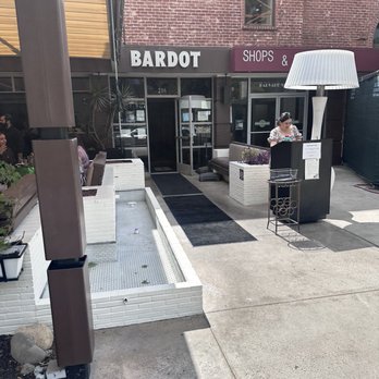 Bardot - New American Near Me - Claremont, California