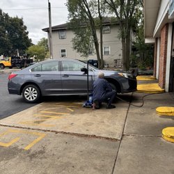 Luckey's Tire & Service