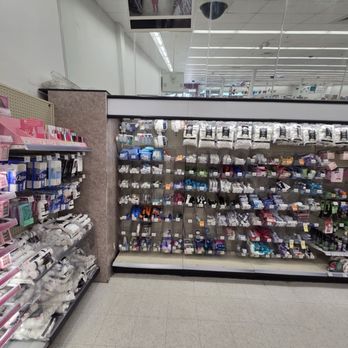 Walgreens - Drugstores Near Me - North Miami, Florida Walgreens - Drugstores Near Me - North Miami, Florida