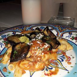 La Picola Sicilia - Pasta a la Norma con Berenjena