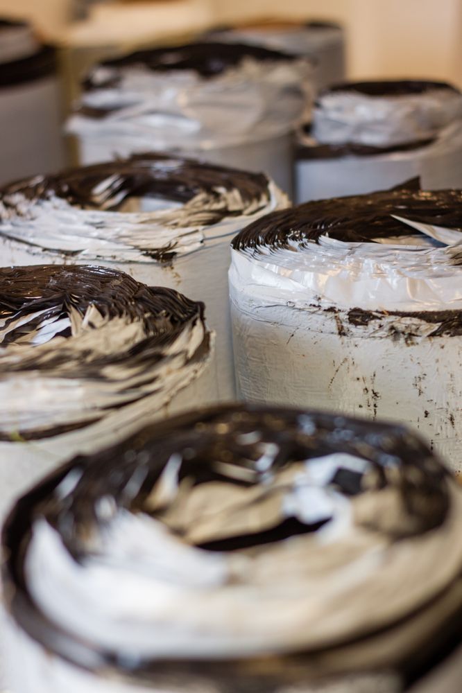 Slide of Pro Roofing Services