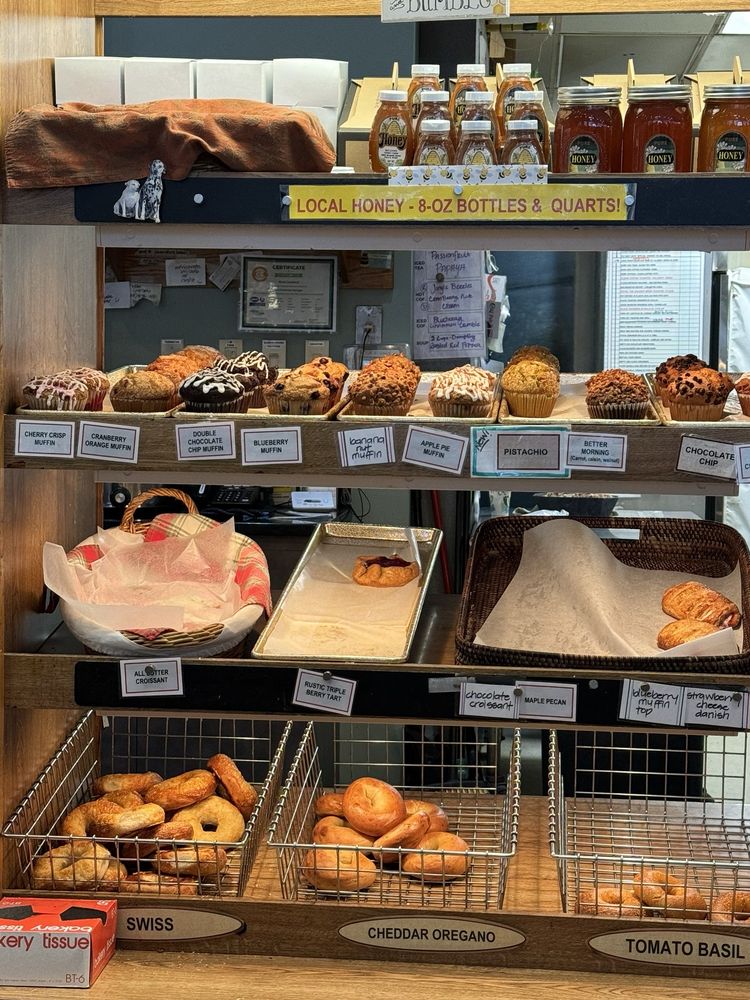 FOURTH STREET BAKERY & CAFE Updated June 2024 12 Photos & 40 Reviews 1255 4th St, Peru