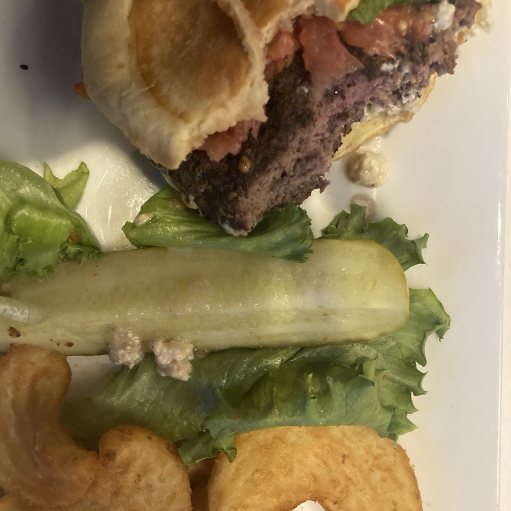 The Lucerne Inn - Burger - Hotels Near Me - Dedham, Maine The Lucerne Inn - Burger - Hotels Near Me - Dedham, Maine