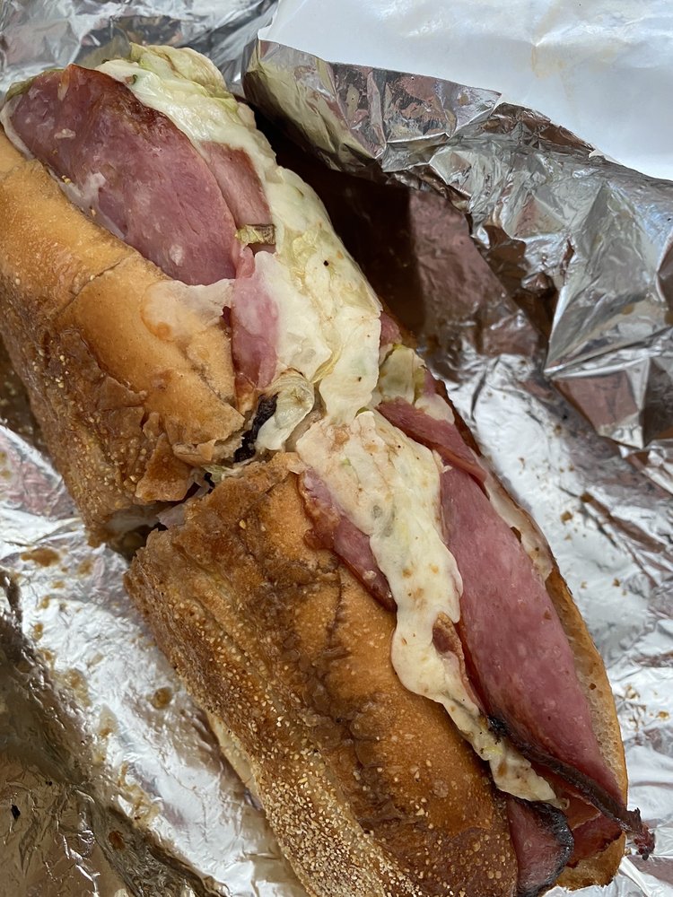 PIZZA KING Updated September 2024 24 Photos & 122 Reviews 1800