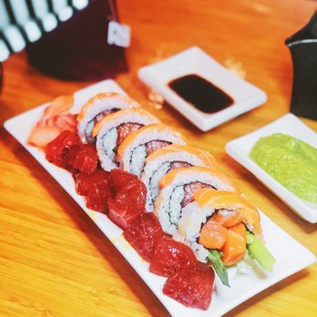 The Sushi Bar - Sunset roll substituted with salmon inside instead of tempura shrimp - Sushi Bars Near Me - Edmond, Oklahoma The Sushi Bar - Sunset roll substituted with salmon inside instead of tempura shrimp - Sushi Bars Near Me - Edmond, Oklahoma