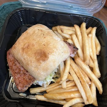 Rebels Burger and Brew - Ahi tuna filet sandwich - Burgers Near Me - Yucaipa, California