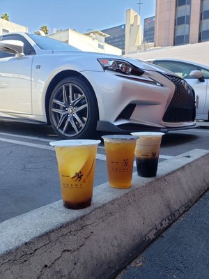 Yifang Taiwan Fruit Tea - Koreatown by null