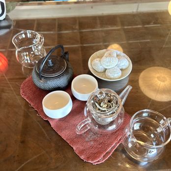 Far Leaves Tea - Tea Rooms Near Me - Berkeley, California