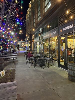Denizens Brewing Co. by null