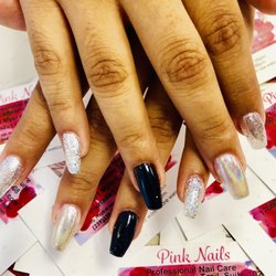Pink Nails - Nails by Lana